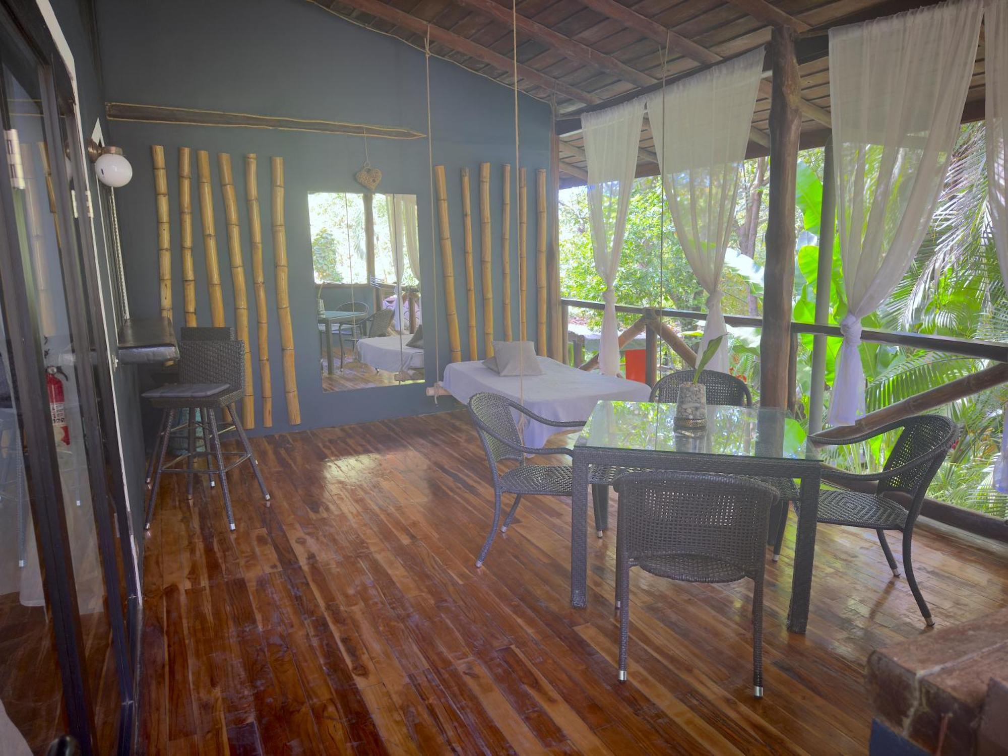 Canaima Chill House Playa Santa Teresa  ภายนอก รูปภาพ